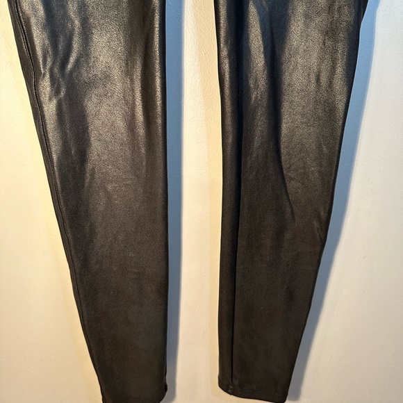 SPANX Women’s Faux Leather Leggings Size XL Black Shaping Compression - Picture 4 of 9